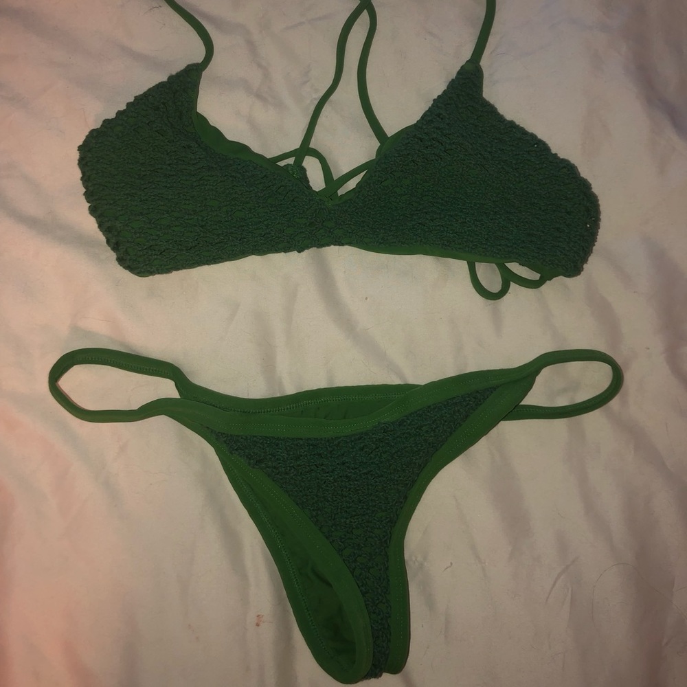 Posh Pua crochet bottom in lime, size large